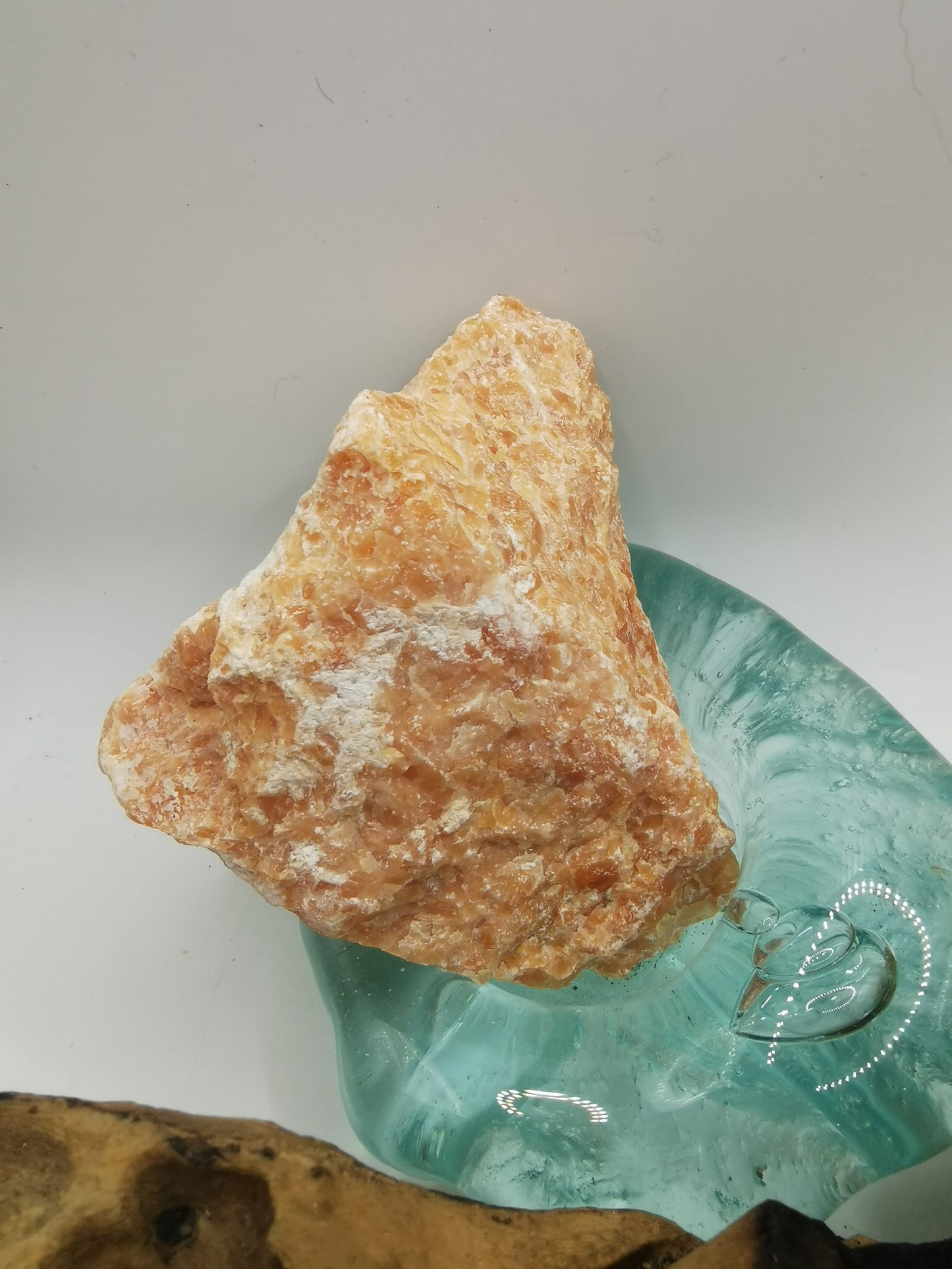 Orchid Calcite A