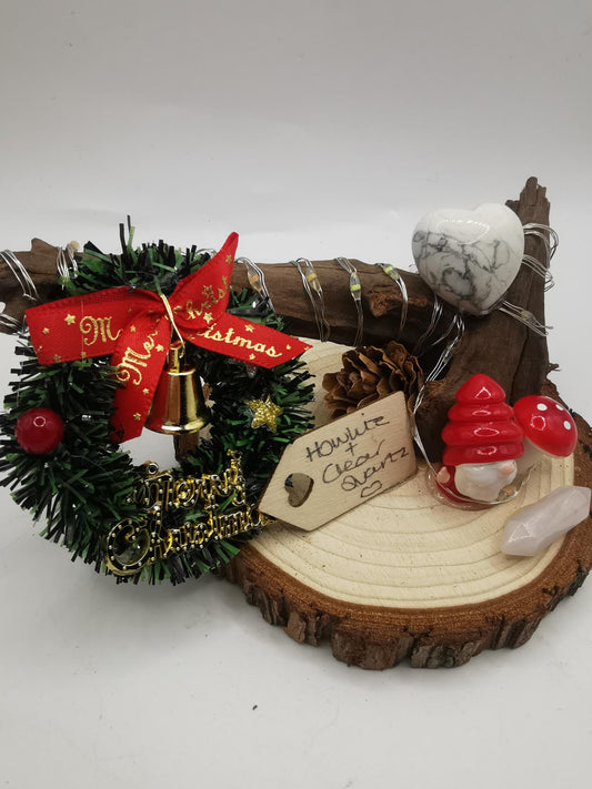Driftwood Ornament with Howlite Heart & Clear Quartz Point (with Christmas Lights)