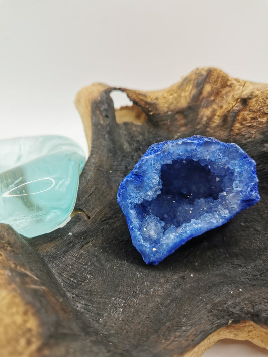 Agate Geode (Blue)