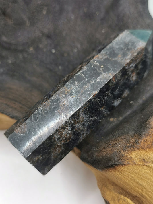 Astrophyllite Point B