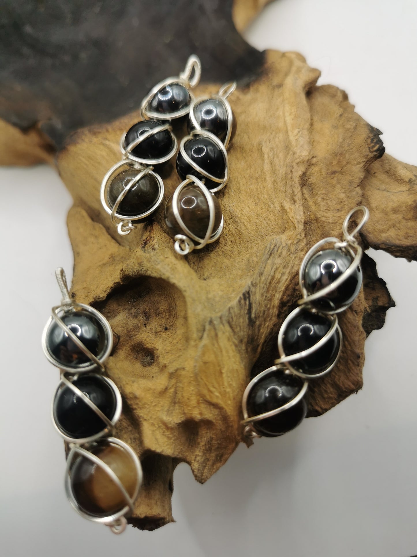 Triple Protection Crystal Bead Pendant