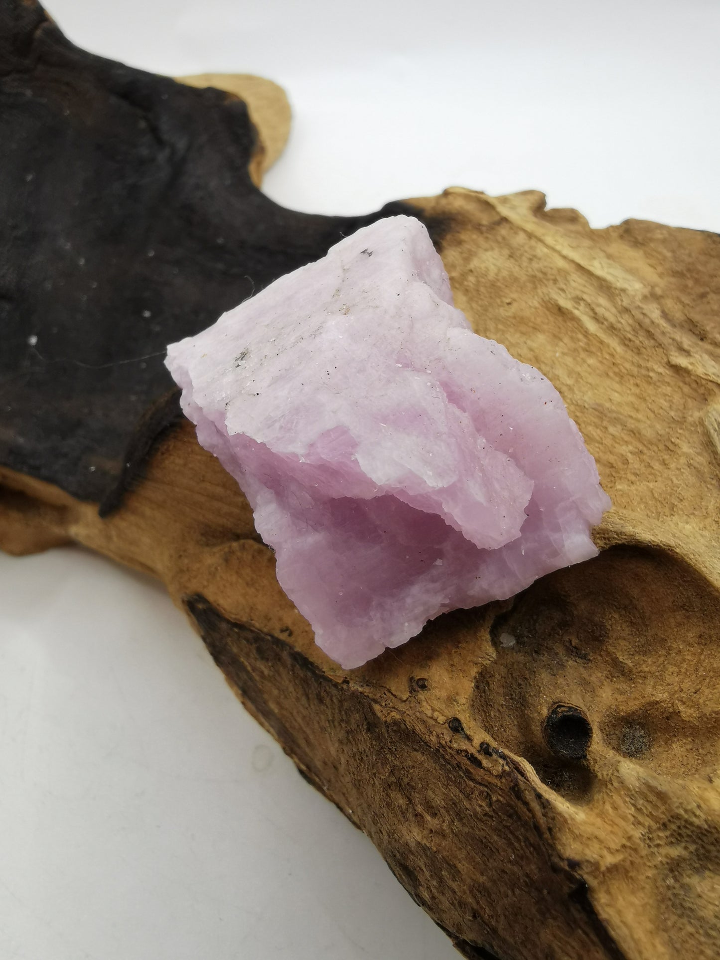Pink Kunzite Rough