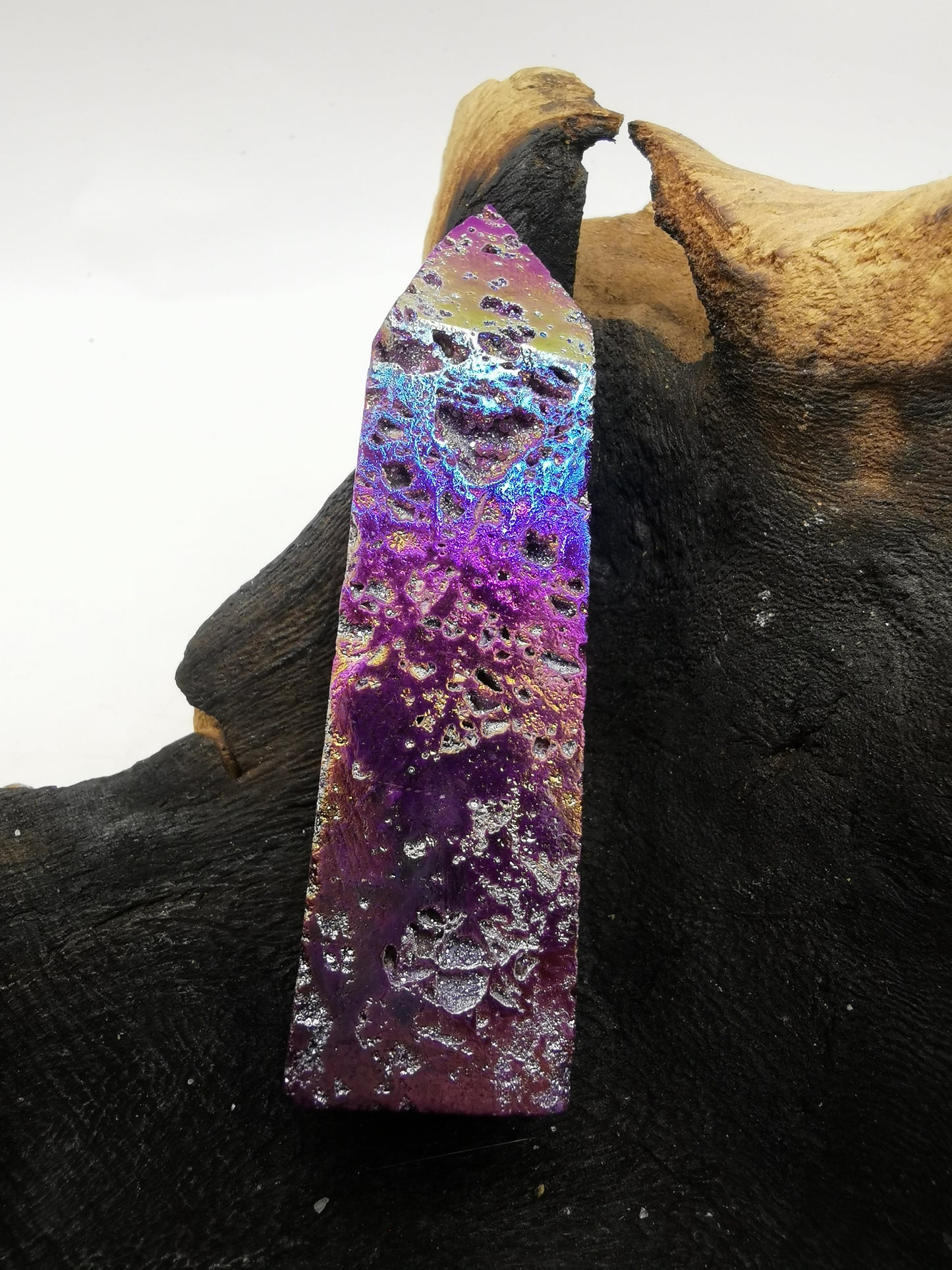 Aura Quartz Point A