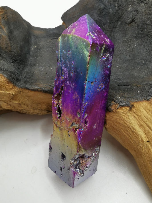 Aura Quartz Point B