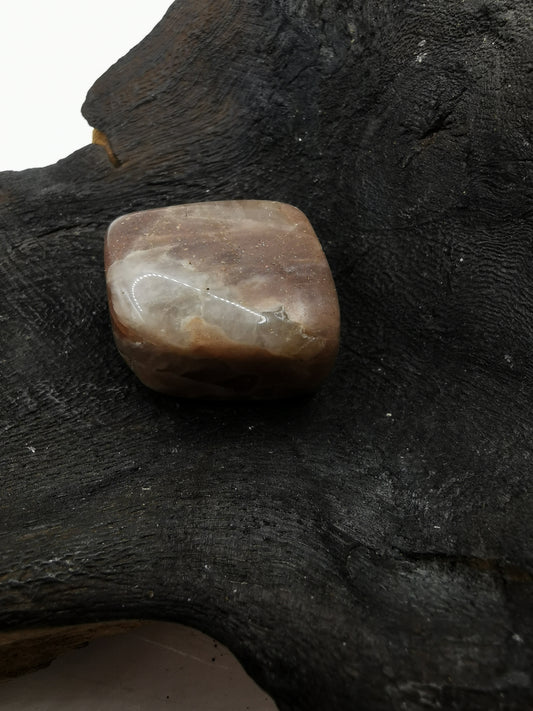 Peach Moonstone Tumble