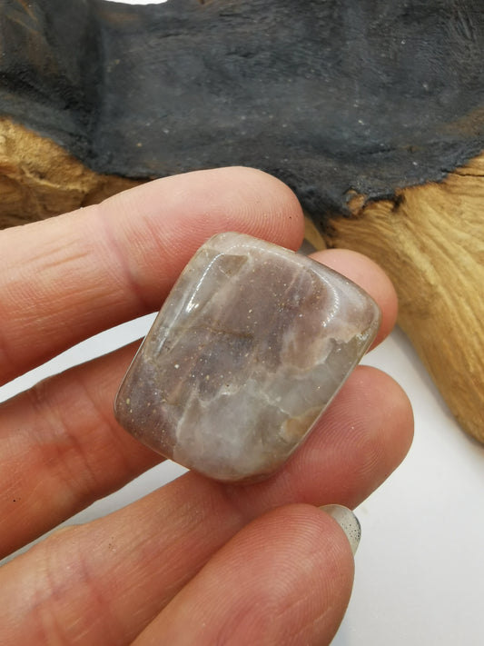 Peach Moonstone Tumble