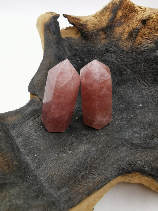 Strawberry Quartz Point