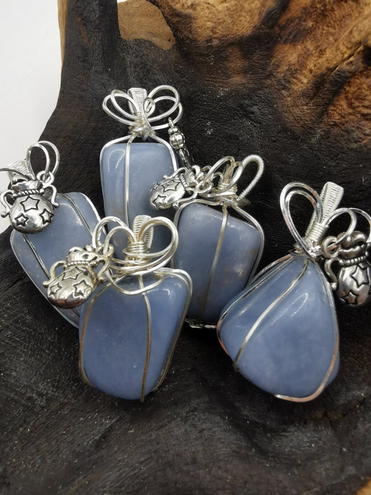 Aquarius Zodiac Pendant