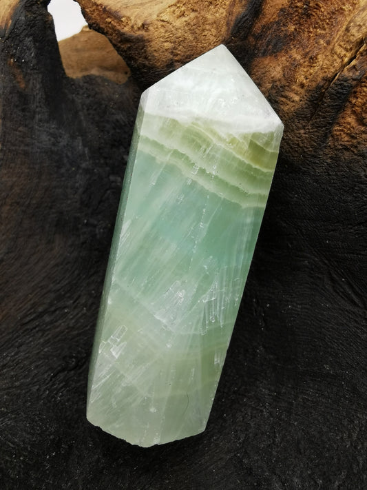 Pistachio Calcite Point A