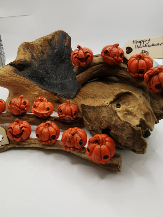 Driftwood Pumpkins